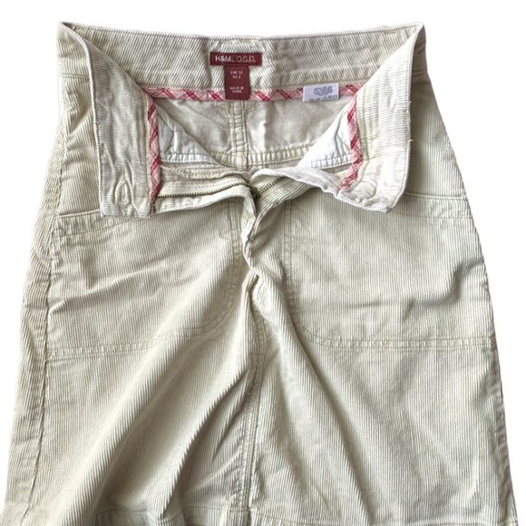 H&M Vintage Corduroy Mini Skirt - Picture 3 of 3